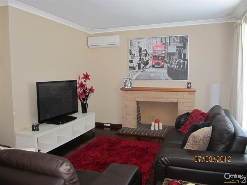 20 Houston Street, Rockingham WA 6168