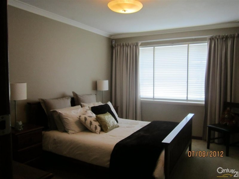 20 Houston Street, Rockingham WA 6168