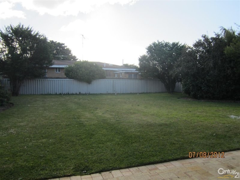 20 Houston Street, Rockingham WA 6168