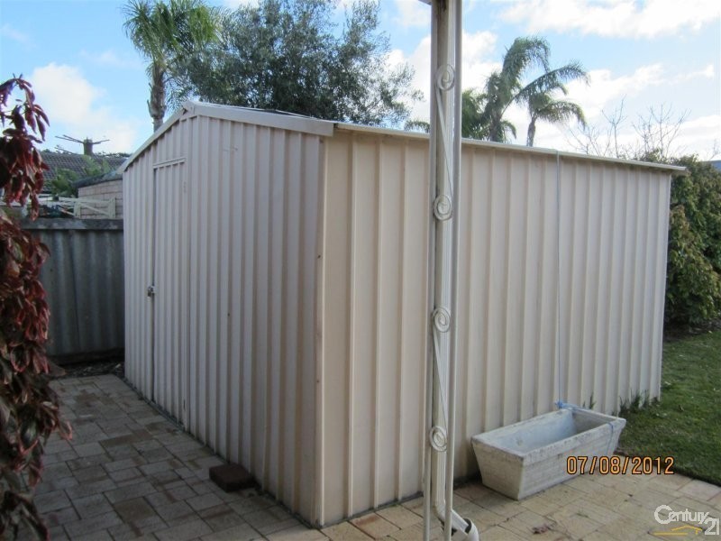 20 Houston Street, Rockingham WA 6168