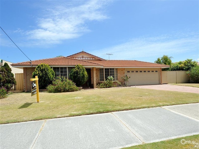 18 Hokin Street, Waikiki WA 6169