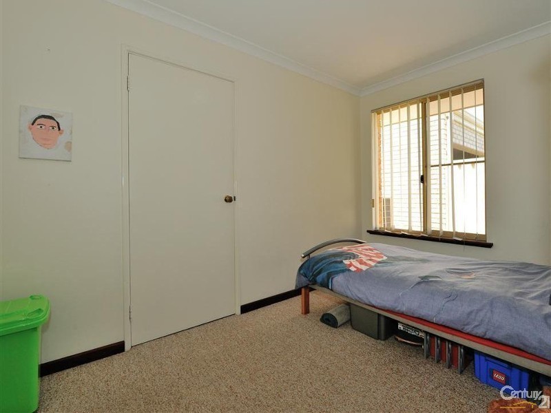 18 Hokin Street, Waikiki WA 6169