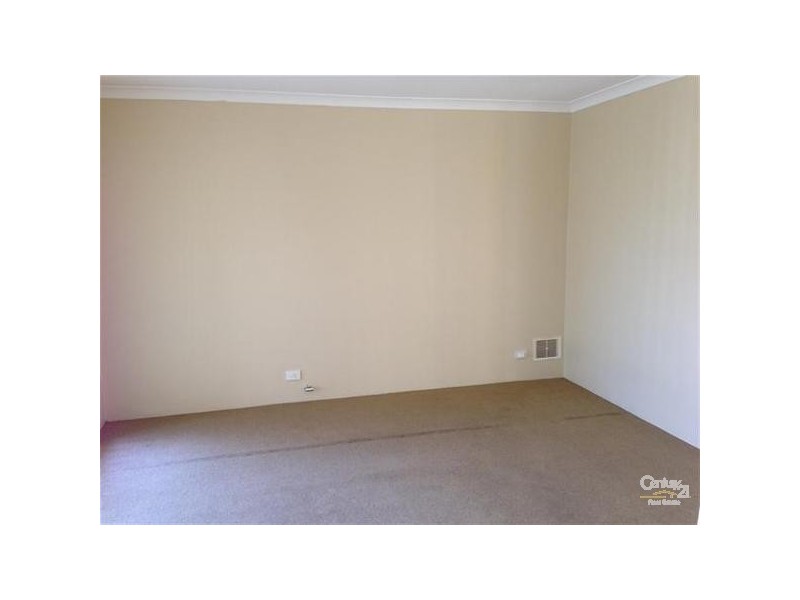 2/63 Saw Avenue, Rockingham WA 6168