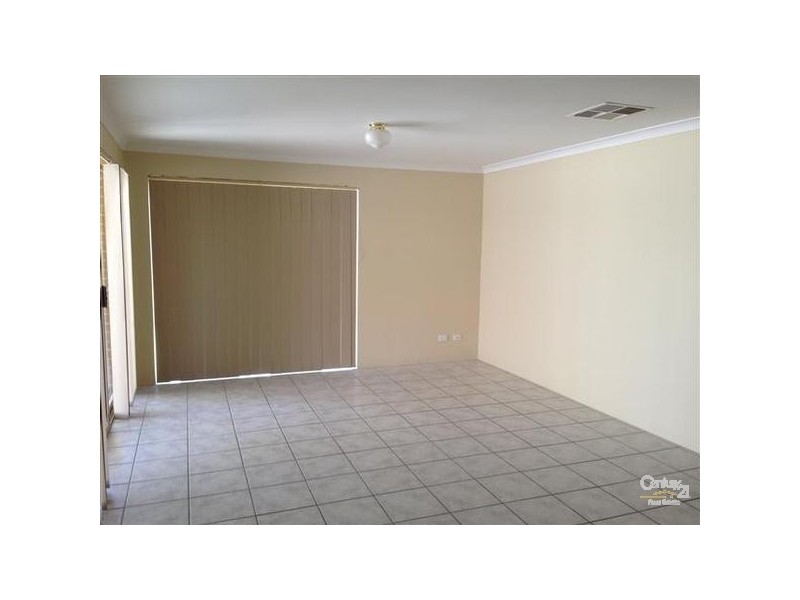 22 Gidgi Way, Waikiki WA 6169