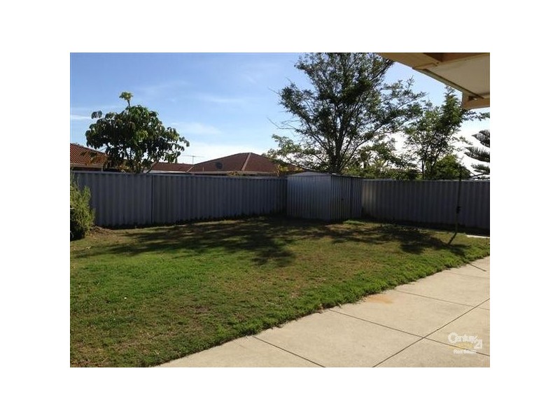 22 Gidgi Way, Waikiki WA 6169