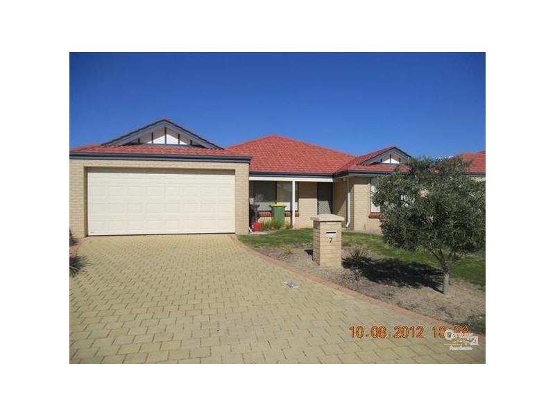 7 Epsilon Drive, Rockingham WA 6168