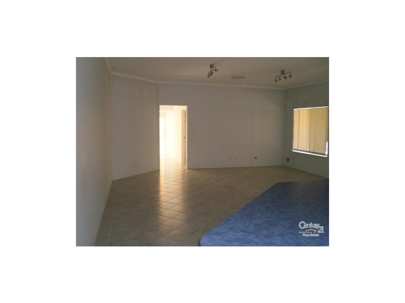 6 Vickery Street, Rockingham WA 6168