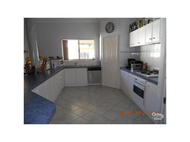 6 Vickery Street, Rockingham WA 6168