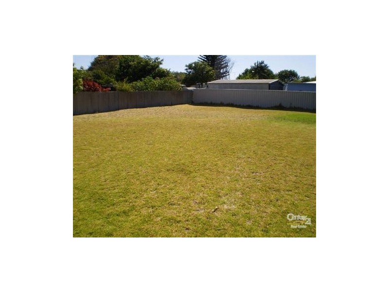 6 Vickery Street, Rockingham WA 6168