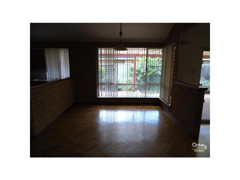 6 Rochefort Retreat, Port Kennedy WA 6172