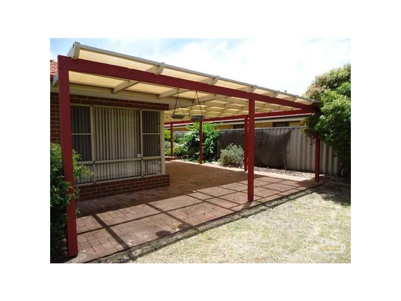 6 Rochefort Retreat, Port Kennedy WA 6172