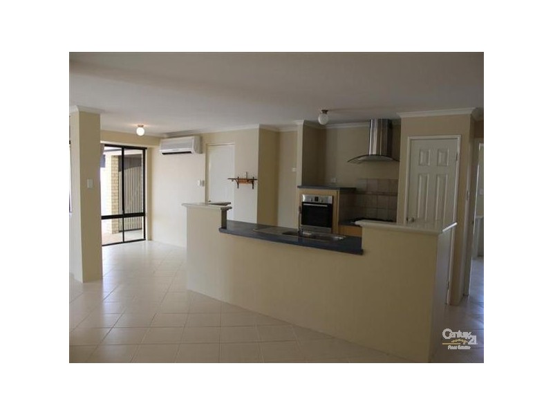 5 Uist Court, Port Kennedy WA 6172