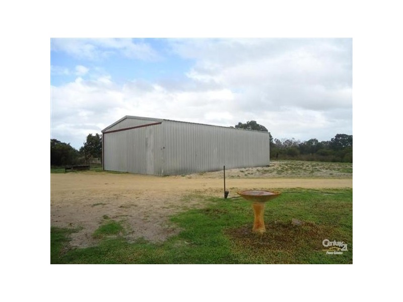 5 Braddock Road, Wellard WA 6170