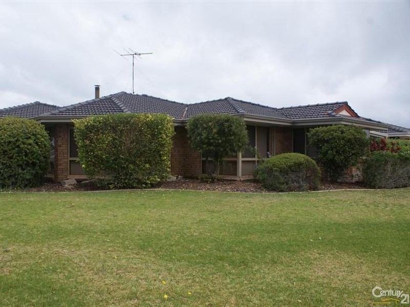 1 Cascade Close, Safety Bay WA 6169