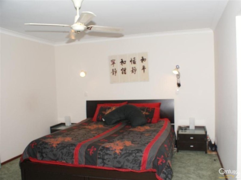 1 Cascade Close, Safety Bay WA 6169