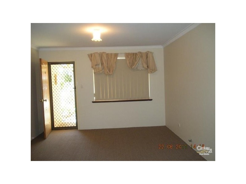 13/101 Simpson Avenue, Rockingham WA 6168