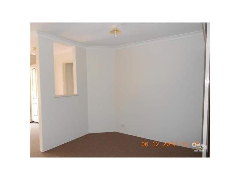 6/12 Dowling Street, Rockingham WA 6168