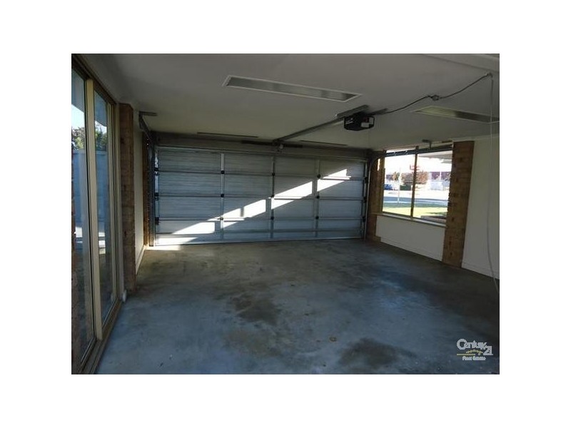 5 Elanora Drive, Cooloongup WA 6168