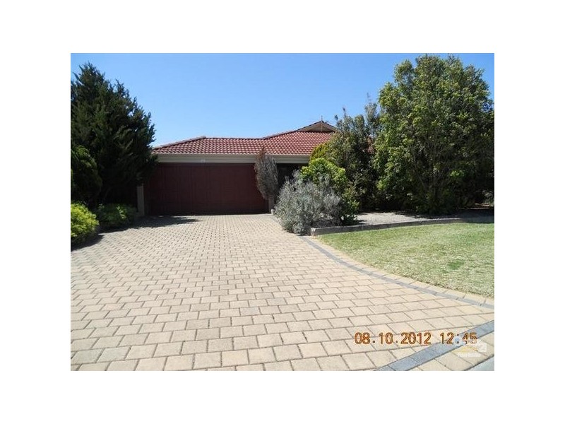 11 McGuire Mews, Rockingham WA 6168