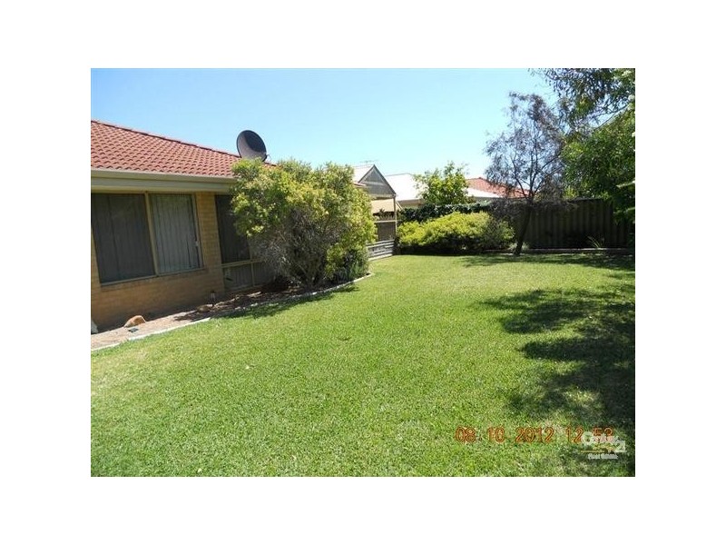 11 McGuire Mews, Rockingham WA 6168