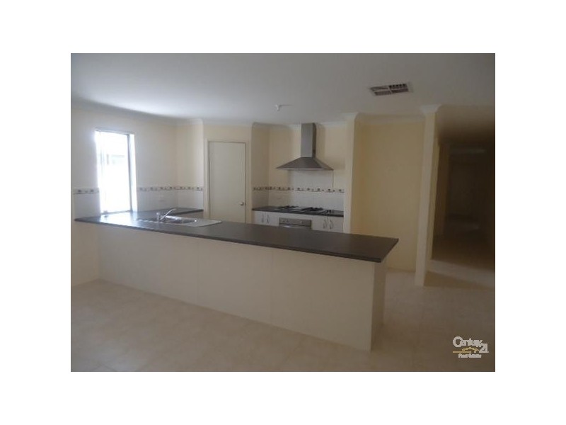 5 Lavinia Crescent, Secret Harbour WA 6173