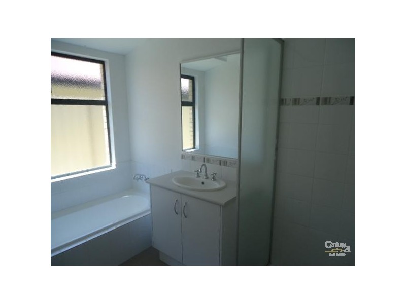 5 Lavinia Crescent, Secret Harbour WA 6173