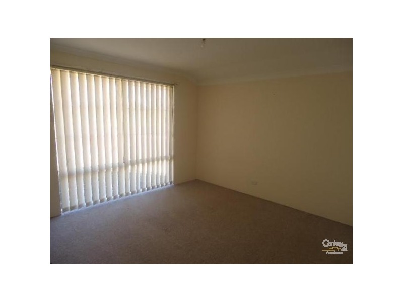109 Baningan Avenue, Success WA 6164
