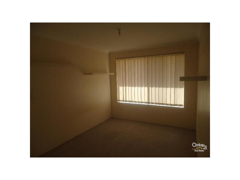 109 Baningan Avenue, Success WA 6164