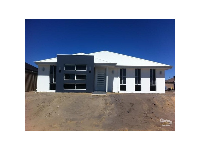 11 Jutland Avenue, Baldivis WA 6171