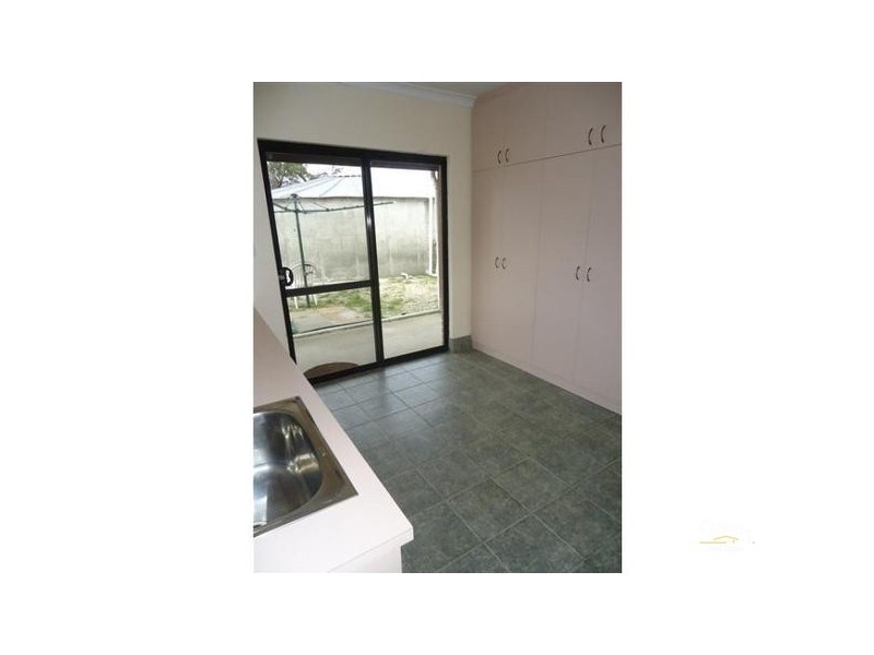 5 Braddock Road, Wellard WA 6170