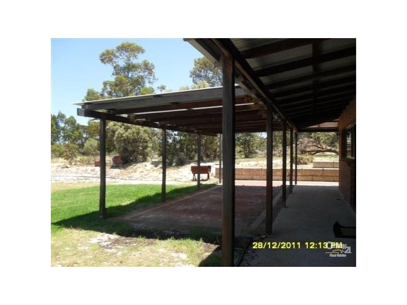 5 Braddock Road, Wellard WA 6170