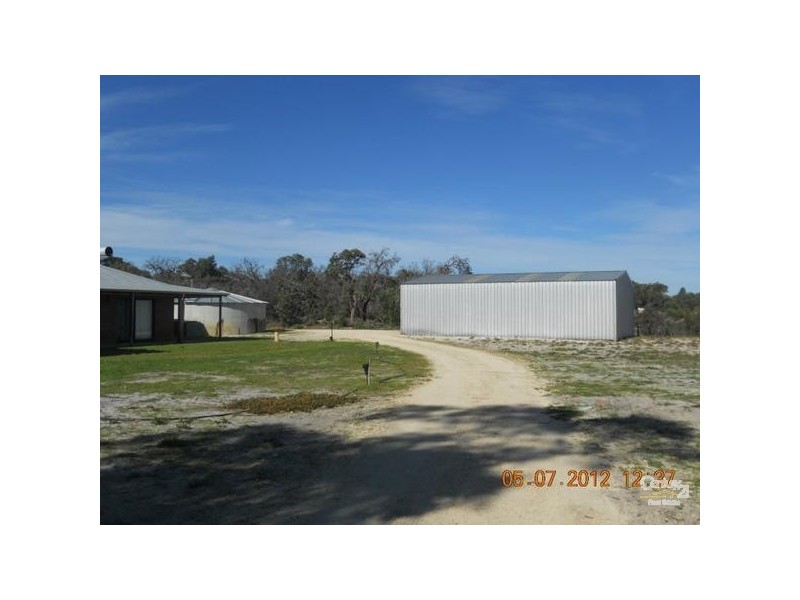 5 Braddock Road, Wellard WA 6170