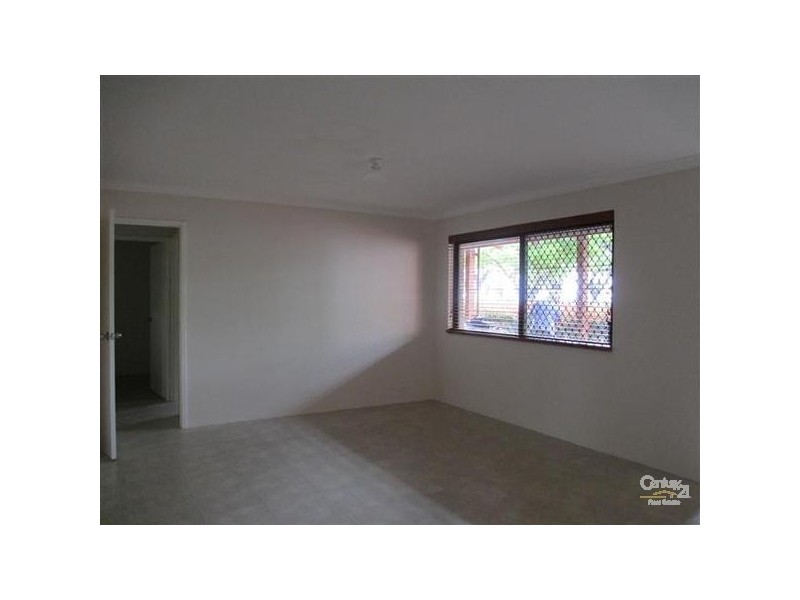 1/53 Rockingham Beach Road, Rockingham WA 6168