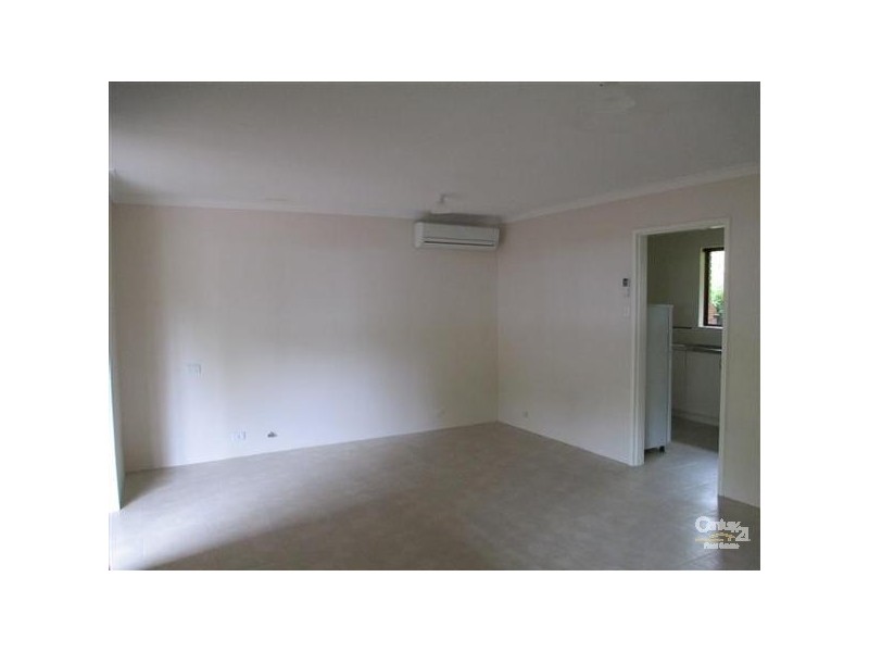 1/53 Rockingham Beach Road, Rockingham WA 6168