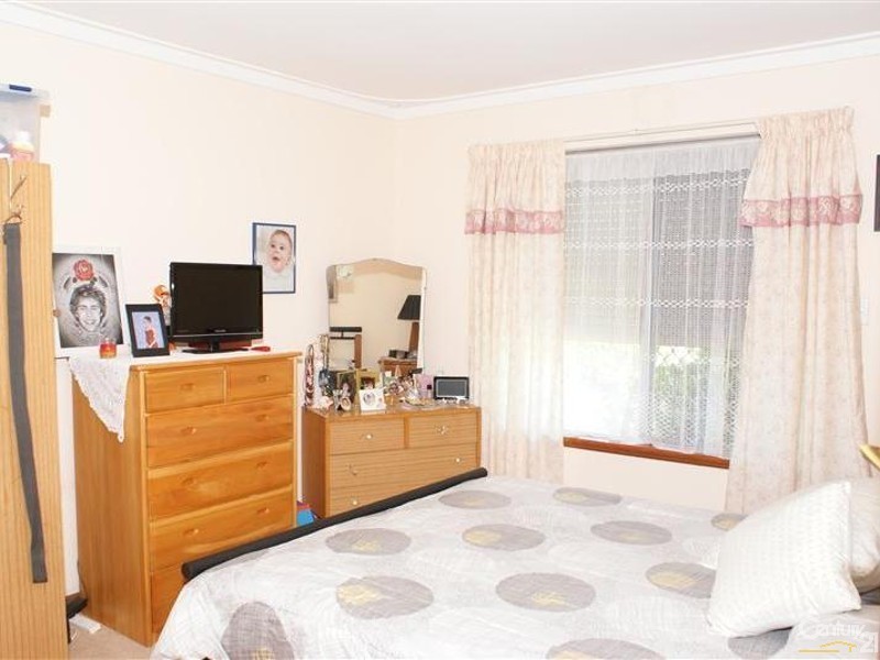 34 McCormick Street, Warnbro WA 6169