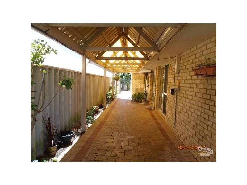7 Elysee Court, Port Kennedy WA 6172