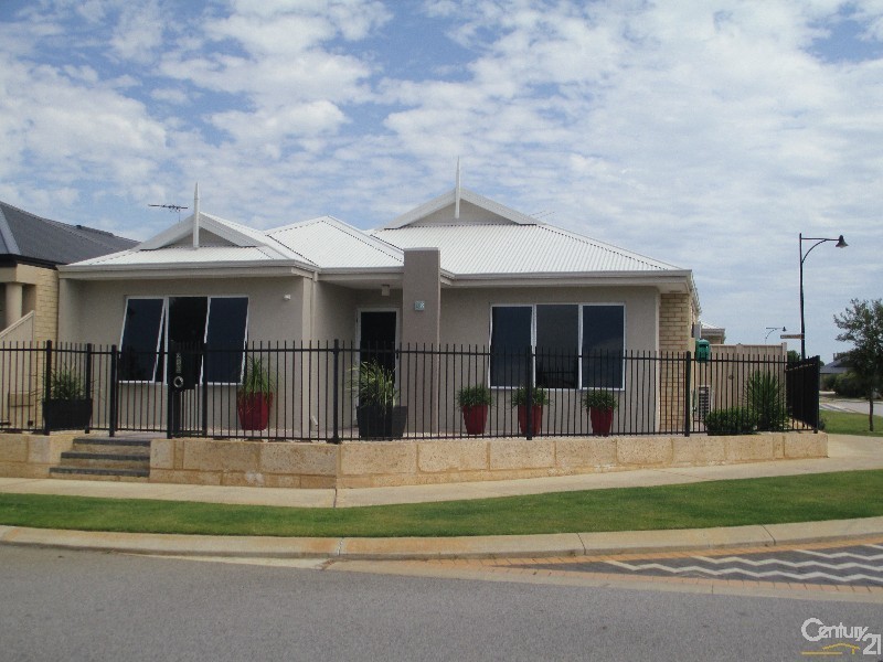 18 Waterfront Parkway, Shoalwater WA 6169