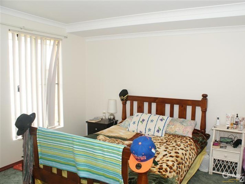 14 Teraglin Way, Warnbro WA 6169