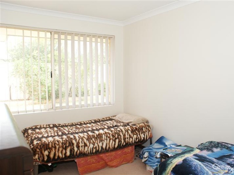 14 Teraglin Way, Warnbro WA 6169