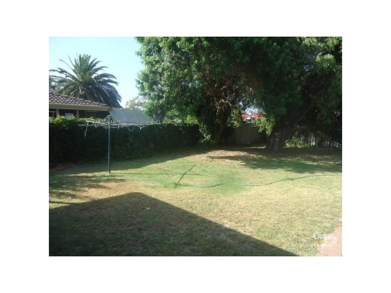 30 Wavelea Street, Safety Bay WA 6169