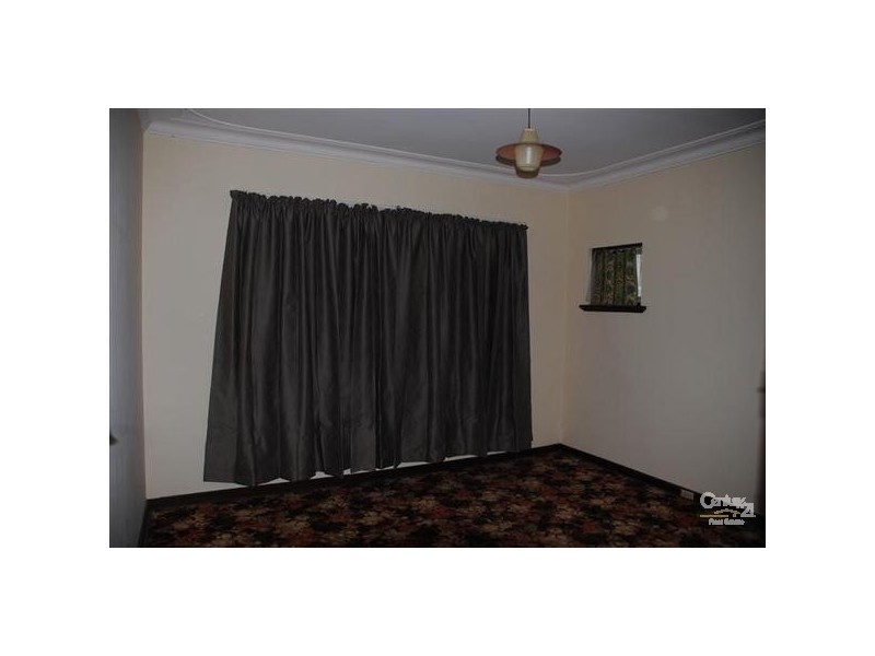 152 Parkin Street, Rockingham WA 6168