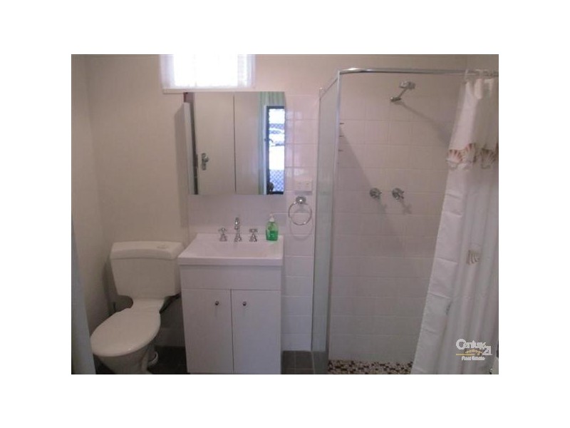 4/2 Wanliss Street, Rockingham WA 6168