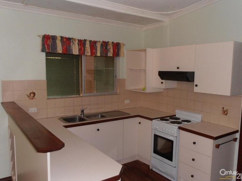 26 Langley Street, Rockingham WA 6168