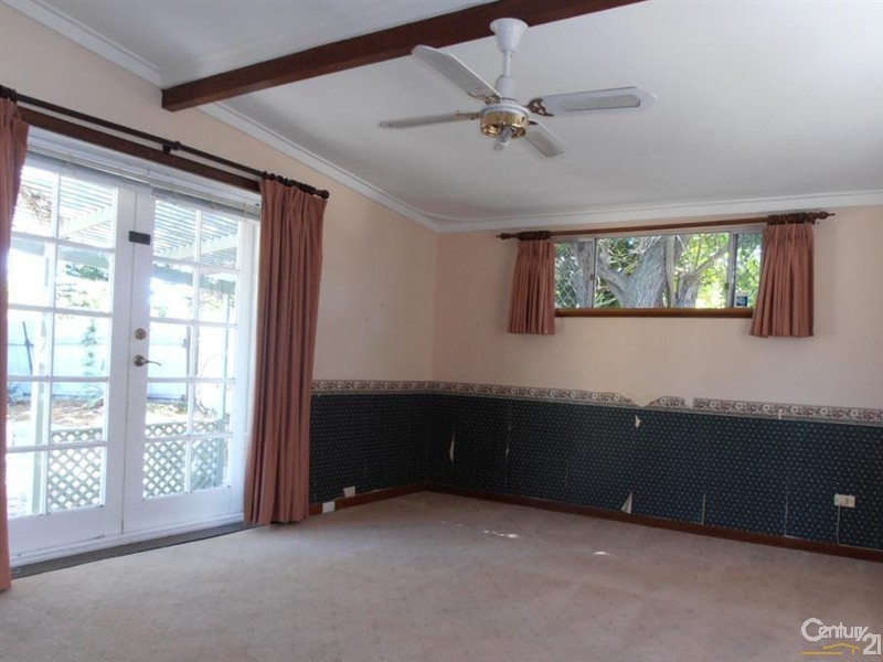 26 Langley Street, Rockingham WA 6168