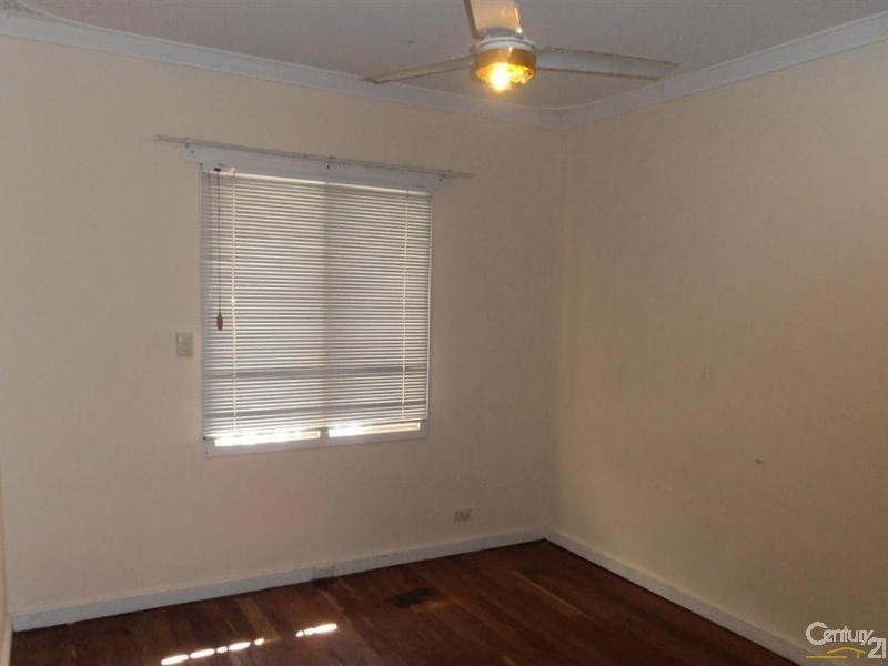 26 Langley Street, Rockingham WA 6168