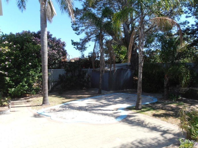 26 Langley Street, Rockingham WA 6168