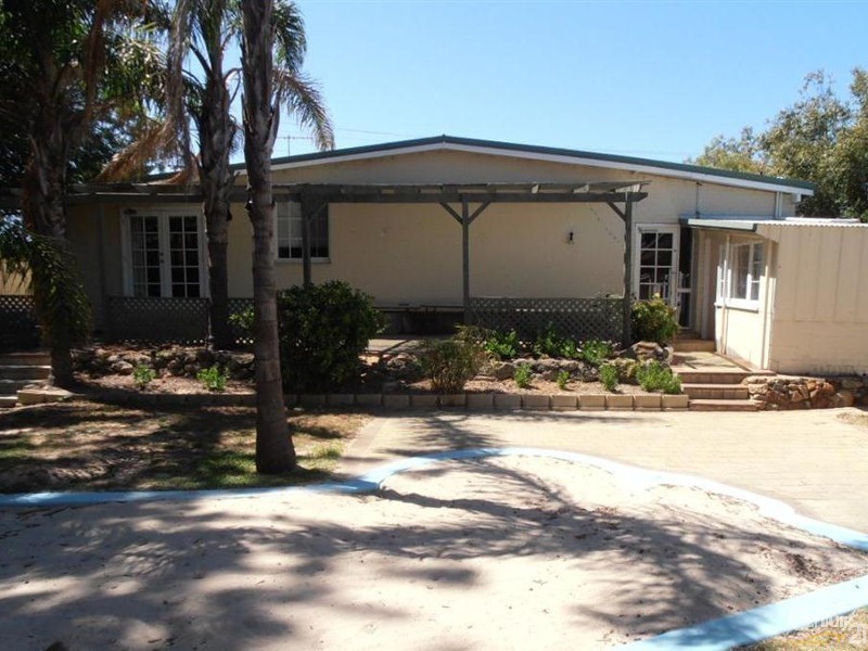 26 Langley Street, Rockingham WA 6168