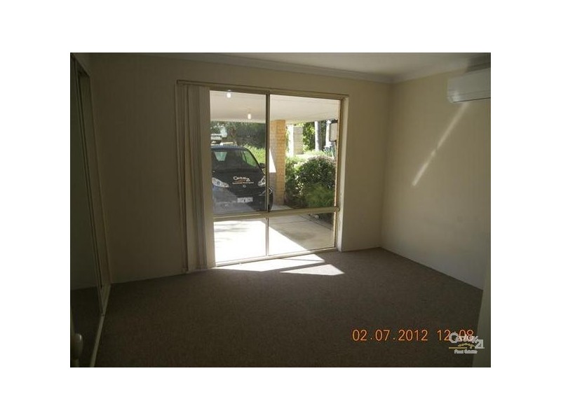 28 McNairn Cross, Leda WA 6170