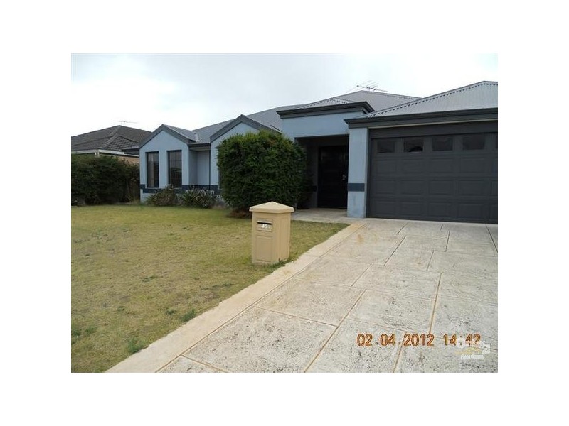 45 Boyle Avenue, Rockingham WA 6168