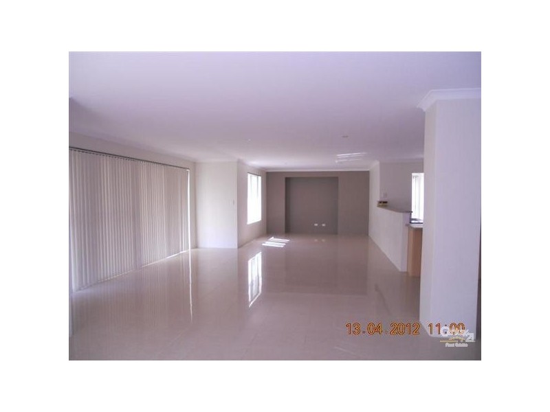 45 Boyle Avenue, Rockingham WA 6168